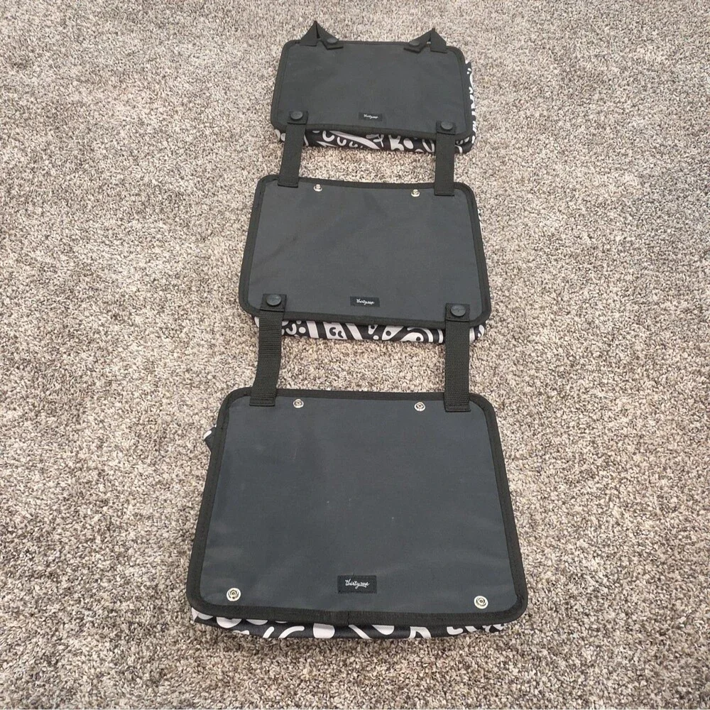 Thirty-One Black White Paisley Folding Expandable Multi-Compartment Hanging Bag